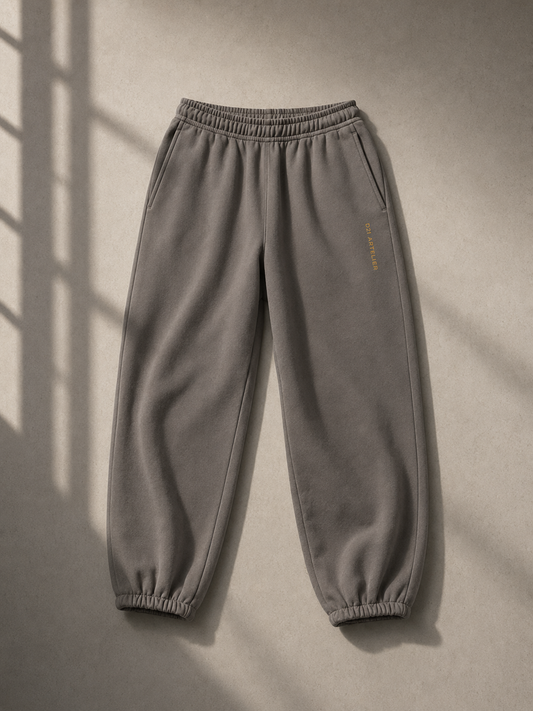Men's D2I Artelier heavyweight fleece sweatpants from Dress 2 Impress Ltd, showing a relaxed fit and soft fleece fabric.